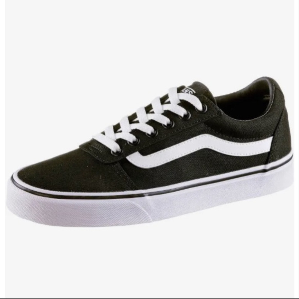 Black Vans Ward Sneaker - W 9.5